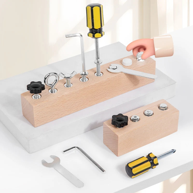 Wooden Screw Board